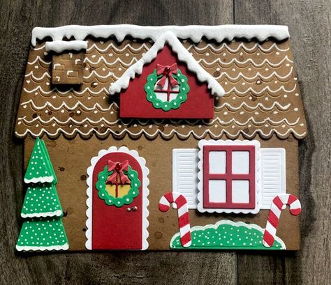 Gingerbread House Card, Gingerbread House Craft, Cardboard Gingerbread House, Bee Ideas, Gingerbread Cards, House Cards, House Card, Christmas Art Projects, Gingerbread Crafts