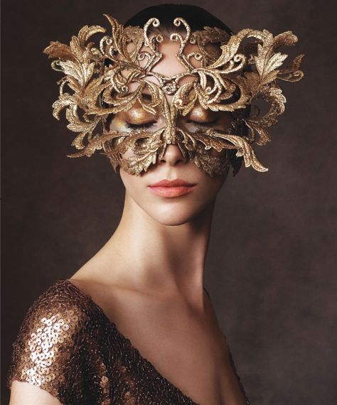 PINXTACY~ MF✨❣ Masked Ball, Philip Treacy, Venetian Masks, Carnival Masks, Masks Masquerade, Masquerade Party, Beautiful Mask, Masquerade Mask, Masquerade Ball