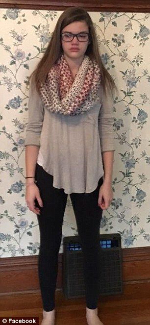 Marshall Middle School parent Brooke Fields, of Marshall, Michigan, shared a photo of her daughter Madyson’s outfit to Facebook on Wednesday Teacher Field Day Outfit, Marshall Michigan, Chunky Scarf, Plus Size Fall, Chunky Scarves, Teacher Outfit, Field Day, Teacher Outfits, Mom Daughter