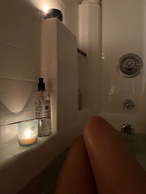 Shower Motivation, Roleplay Photos, Selfcare Night, Selfcare Aesthetic, Cozy Bath, Bath Aesthetic, Ice Bath, Vision Board Pictures, Clean Lifestyle