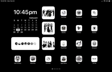 Black Ipad Homescreen Ideas, Lesserafim Ipad Wallpaper, Black Ipad Layout, Ipad Black Aesthetic, Home Screen Ideas Black, Ipad Home Screen Ideas, Ipad Organization, Apple Hacks, Ipad Home Screen