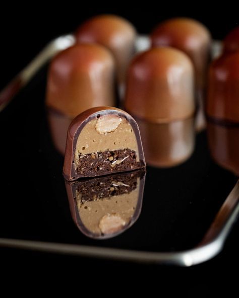 Almond Brownie Bonbon - Amy Levin Bonbon Recipe, Chocolatier Recipes, Chocolate Bon Bon, Chocolate Bonbons Recipe, Chocolate Bon Bons, Bon Bons Recipe, Cake Ball Recipes, Truffle Cake, Chocolate Work