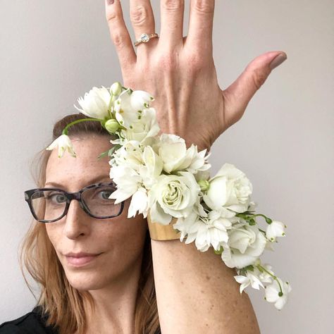 Flower-focused corsages are one of my favorite things. Currently working on ways to make them artfully, inexpensively, and glue-free.… White And Gold Decor, Floral Cuff, Flower Corsage, White Gold Wedding, Gold Decor, My Favorite Things, Boutonniere, Favorite Things, My Favorite