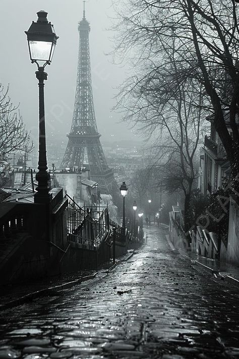 Midnight In Paris Aesthetic, Dark Room Photography, Photo Paris, Best Nature Images, Paris Tour Eiffel, Architecture Wallpaper, Beautiful Paris, Galaxy Pictures, Paris Images