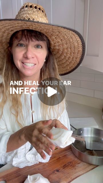 Jess Bergeron • Herbal Health Education on Instagram: "🧅Warm Onion Poultice for Ear Infection🧅

Comment ✨ ONION ✨ and I will send you full method and recipe.

Let’s talk about why a warm onion poultice works on an ear infection:

🧅Warmth: The heat from the poultice can sooth ear pain, increase blood flow to the area, and promote healing.

🧅Antibacterial action: Onions contain compounds such as thiosulfinate, allicin, quercetin, and various other sulfides that have been shown to have broad spectrum antibacterial action. The warmed onion releases these antibacterial compounds into the steam and they are able to travel up the ear canal and come into direct contact with the infection site. Fighting the bacterial infection on contact. 

Applying this warm onion poultice multiple times throu Onion Poultice For Ear, Onion For Earache, Onion Poultice, Herbal Health, Increase Blood Flow, Onion Juice, Ear Infections, Ear Canal, Bacterial Infection