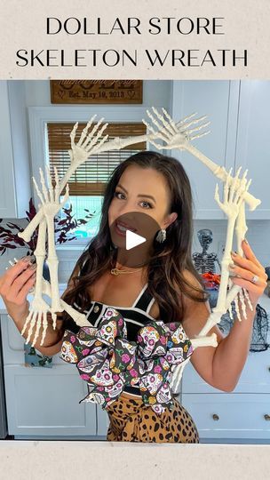 Texture Spray Paint, Skeleton Arm, Textured Spray Paint, Skeleton Wreath, Plastic Skeleton, Texture Spray, Best Glue, White Spray Paint, Wreath Halloween