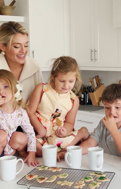 Christmas Sugar Cookies — 2021 Edition🎄🍪 | One of my favorite holiday traditions is making batch after batch of these delightfully simple, epically buttery, sugary, melt in your mouth cookies all... | By Daphne Oz Melt In Your Mouth Cookies, Daphne Oz, Coding Bootcamp, Earl Grey Tea, Christmas Sugar Cookies, Instagram Christmas, Kids Food, Melt In Your Mouth, Christmas Recipes