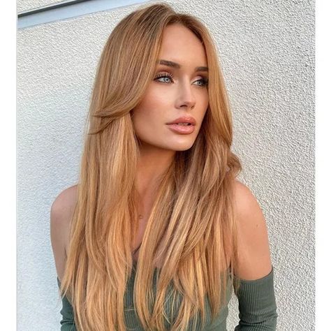 Dimensional Strawberry Blonde, The Right Hairstyles, Summer Hair Trends, Balayage Blond, Strawberry Blonde Hair Color, Dimensional Blonde, French Rococo, Spring Hair Color, Coloring Ideas