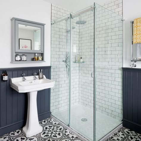 Is your bathroom breaking the law? Here’s how it could be illegal! While homeowners may be busying themselves with tasks such as laying down the tiling, they may be completely unaware that their water company could lay down the law on what they can and can’t install in their bathroom... #isyourbathroomillegal #homerenovations #illegalhomeimprovements Victorian Bathroom, Roll Top Bath, Bad Inspiration, Budget Bathroom, Small Bathroom Decor, Traditional Bathroom, House Bathroom, Bathroom Styling, Shower Room