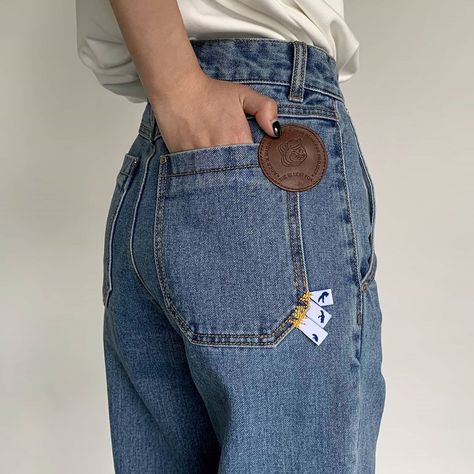 ADER Hang Tags Clothing, Jeans Outfit Men, Clothing Packaging, Denim Ideas, Leather Denim, Clothing Tags, Denim Branding, Denim Details, Insta Fits