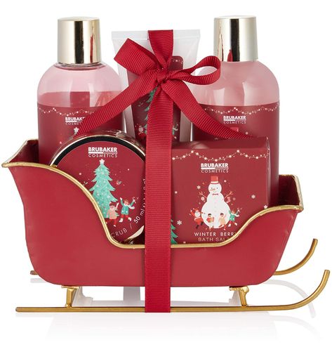 BRUBAKER Cosmetics Bath and Shower Set Winter Berries Fragrance – 6-Piece Gift Set in Sleigh Christmas – Christmas Set for Men and Women: Amazon.de: Beauty Brrr Basket, Sleigh Christmas, Holiday Baskets, Winter Fragrance, Christmas Gift Set, Winter Berries, Christmas Gifting, Holiday Pops, Christmas Shower