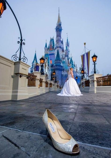 Bride with one missing shoe in front of Cinderella Castle Disney Wedding Ideas, Disney Wedding Venue, Disneyland Wedding, Disney World Wedding, Disney Wedding Theme, Disney Bride, Disney Weddings, Disney Fine Art, Disney Fairy Tale Weddings