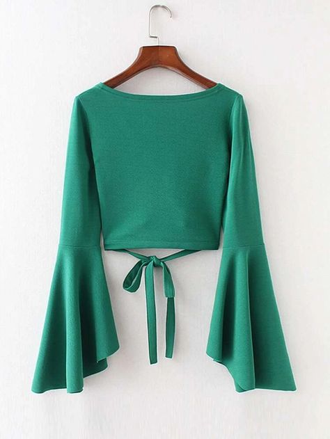 ဆွဲသား Blouse, Bell Sleeve Blouse Pattern, Surplice Blouse, Trendy Fashion Tops, Pretty Blouses, Crop Top Outfits, Bell Sleeve Blouse, Stylish Dress Designs, Women Blouses