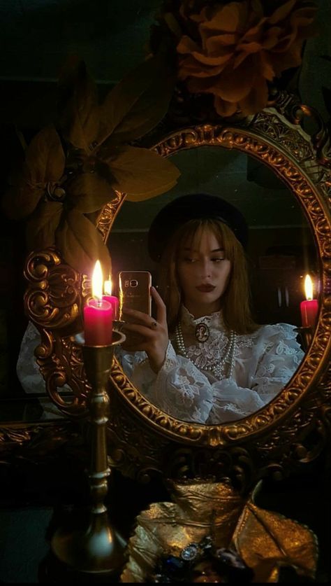 Enchantment Aesthetic, Fringe 2023, Katie Core, Royal Mirror, Amber Core, Dark Feminine Bedroom, Stylish Kids Bedroom, Gothic Victorian House, Dark Cottagecore Aesthetic