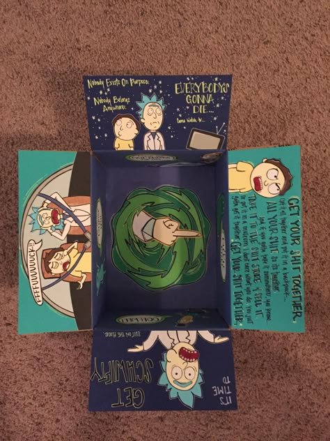 Rick and Morty Deployment Care Package! Cut from craft paper! Birthday Ideas For Husband, Care Package Decorating, Presents For Husband, Boyfriend Care Package, Diy Care Package, Boyfriends Birthday Ideas, Husband Ideas, Birthday Present For Husband, Birthday Care Packages