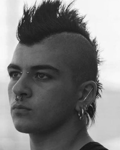 30 Badass Hairstyles for Men You CAN'T Say No To | MenHairstylist Badass Hairstyles, Badass Haircut, Punk Haircut, Punk Guy, Mohawk For Men, Punk Guys, Punk Mohawk, Hairstyles For Guys, Short Mohawk