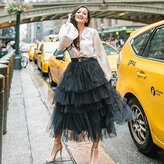 Saturday 🎉🎉 @dawnpdarnell wearing @chicwish Love Me More Layered Tulle Skirt ( on sale $70!) | @revolve Tavi Bodysuit ($128) | @dsw Kelly & Katie Tayssa Sandal ($50!)   #fallfashion #fall #snakeskin #dresses #shirtdress #topshop #topshopstyle #outfitideas #outfitsfashion #outfits #clothing #style #styleinspiration #stylish #fallstyle #falloutfits #tulle #tulleskirt #ootd #fashionblogger #fashionoutfits #fashionable #blackskirt Black Tulle Skirt Outfit, Tulle Skirt Fashion, Black Tulle Skirt, Tulle Skirts Outfit, Tule Rok, Gonna In Tulle, Tulle Long Skirt, Skirt Tulle, Tulle Skirt Black