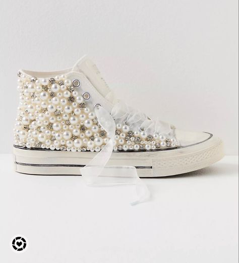 Converse With Pearls, Hi Top Sneakers, Diy Sneakers, High Top Converse, Pearls Diy, Hi Top, Converse High Tops, Sneaker Shopping, Boho Clothing