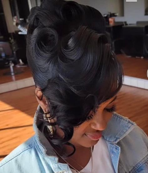 Black Women French Roll Updo, French Twist Black Women, 60s Black Hairstyles, Harlem Nights Hairstyles Black Women, French Roll Black Women, Pin Up Curls For Black Women, Rollerset Hairstyles For Black Women, French Roll Hairstyle For Black Women, Pin Curls For Black Women