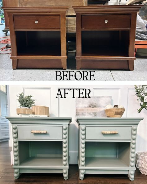 The littlest of changes makes the biggest improvements! ❤️ #furnituremakeovers #furnitureflipping #nightstandmakeover #refurbishednightstands #modernmakeover #diyhomedecor #furniturebeforeandafters Redone Furniture, Diy Furniture Restoration, Furniture Makeover Inspiration, Nightstand Makeover, Diy Furniture Flip, Furniture Remodeling, Refinishing Furniture Diy, Upcycle Furniture, Furniture Fix