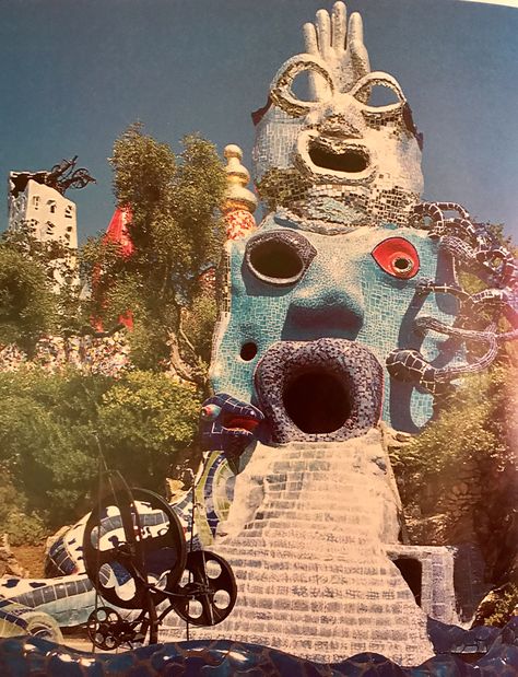 Outdoor Saint Shrine, Fertility Goddess Sculpture, Fertility Statue, Fertility Goddess Statue, Neon Museum Las Vegas, Garden And Yard, Eiffel Tower, Architecture Design, Novelty Christmas