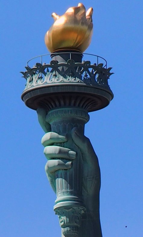 Torch of Lady Liberty Statue Of Liberty Torch, Statue Of Liberty Drawing, Liberty Statue, New York Tattoo, Patriotic Pictures, Liberty Island, American Flag Wallpaper, Sea To Shining Sea, New York Aesthetic