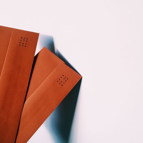 Venamour – Envelopes Orange Envelope Aesthetic, Burnt Orange Branding, Invitation Design Inspiration, Collateral Design, Vi Design, Wedding Stationery Design, Business Card Inspiration, Visual Identity Design, Personalized Stationery