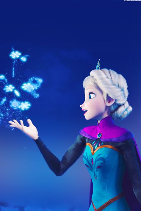 Let It Go Frozen, Elsa Let It Go, Frozen Photos, Frozen Queen, Frozen Wallpaper, Jennifer Lee, Disney Frozen Elsa Art, Elsa Costume, Disney Princess Elsa