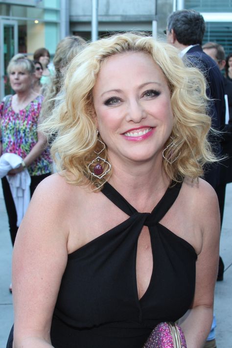 Virginia Madsen, Movie Videos, Elizabeth Montgomery, Susan Sarandon, Hollywood Movies, Tv Music, Hot Flashes, American Actress, In Hollywood