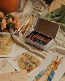 Beatrice Potter, Artist Aesthetic, Artist Life, Beatrix Potter, Art Studios, Art Room, Art Materials, Artist Inspiration, Aesthetic Pictures