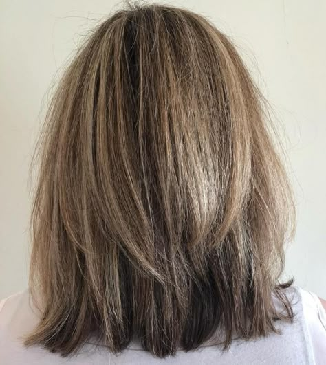 Shaggy Two-Layer Bob Layered Haircut For Short Hair, Haircut For Short Hair, Brown Ombre Hair, Medium Layered Haircuts, Shaggy Bob, Medium Bob, Medium Layered, Layered Hairstyles, Layered Bob Hairstyles