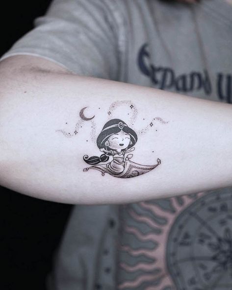 Disney Jasmine Tattoo Ideas, Small Aladdin Tattoo, Jasmine Tattoo Princess, Tattoo Designs Disney, Aladdin Tattoo Ideas, Princess Jasmine Tattoo, Ursula Tattoo, Sleeping Beauty Tattoo, Aladdin Tattoo