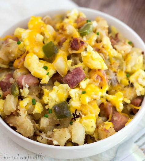 Breakfast Bowls Healthy, Farmers Breakfast, Ham Potatoes, Bowls Healthy, Breakfast Bowls Recipe, Ham Breakfast, Healthy Breakfast Bowls, Breakfast Bowl, Foods Recipes