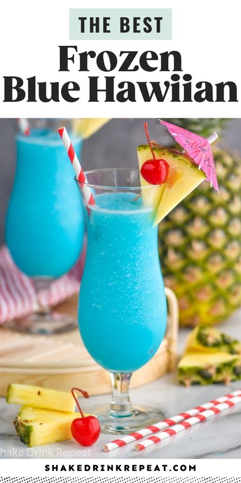 The Tipsy Dolphin Drink, Blue Hawaiian Mocktail Recipe, Hawaiian Alcoholic Drinks, Tropical Drinks Non Alcoholic, Tropical Drinks Recipes Alcohol, Blue Hawaiian Drink Recipe, Florida Drinks, Frozen Alcoholic Drinks Recipes, Blue Hawaiian Drink