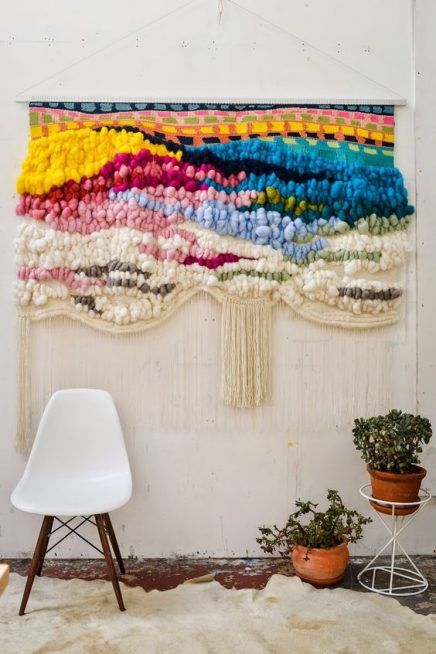 Geweven wandkleden فن النسيج, 70s Interior Design, 70s Interior, Weaving Projects, Woven Wall Hanging, Art Textile, Loom Weaving, Tapestry Weaving, Macrame Wall