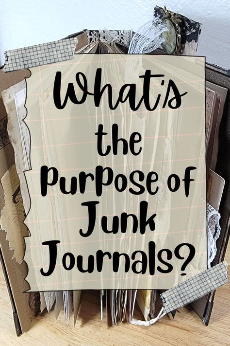 What's a Junk Journal- #Journal #Junk Check more at https://howcandothis.com/homedecoration/whats-a-junk-journal/ Memory Keeping Journal, Homemade Journal, Handmade Journals Diy, Altered Book Journal, Smash Journal, Creative Journaling, Diy Journal Books, Art Journal Techniques, Fabric Journals