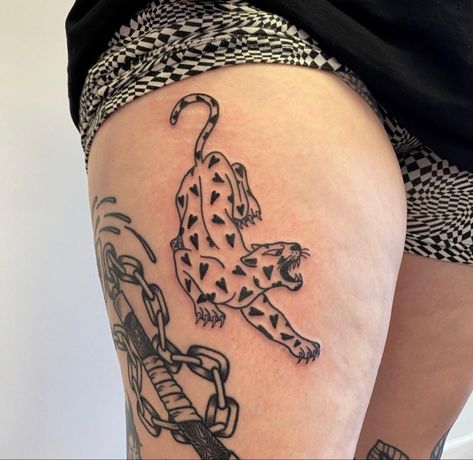 Traditional Panther Tattoo, Medium Tattoos, Jaguar Tattoo, Leopard Tattoos, Panther Tattoo, Traditional Tattoo Sleeve, Leopard Head, Leg Tattoos Women, Classic Tattoo