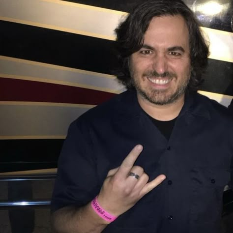 Brian Quinn Short Hair, Impractical Jokers Reaction Pics, Brian Quinn Pfp, Brian Quinn Firefighter, Awkward Reaction Pic, Impractical Jokers Pfp, Q Impractical Jokers, Tanka Jahari, Brian Quinn Impractical Jokers