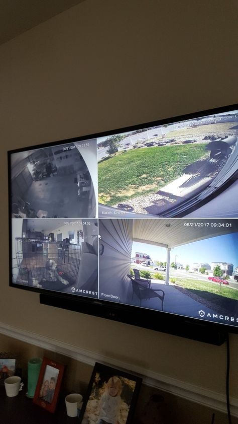 CCTV Camera System on TV. Camera Room Security, Cctv Camera Aesthetic, Dahua Cctv Security Camera, House Camera Security, Cctv Aesthetic, Security Camera Aesthetic, Home Camera System, Secret Camera, Security Room