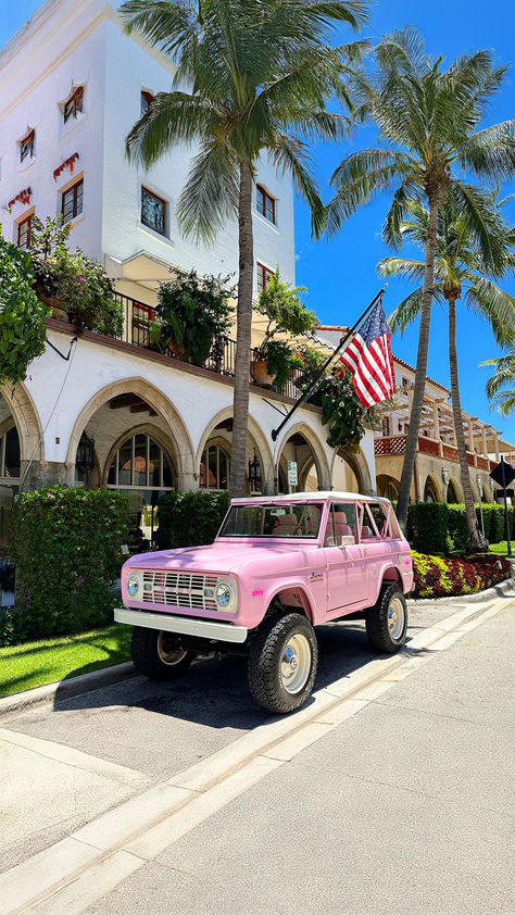 Vintage Pink Bronco  on a Sunny Day Near The Coast Pink Bronco Vintage, Vintage Pink Bronco, Love Shack Fancy Bronco, Vintage Ford Bronco Aesthetic, Pink Ford Bronco, Ford Bronco Aesthetic, Bronco Aesthetic, Pink Bronco, Bronco Vintage