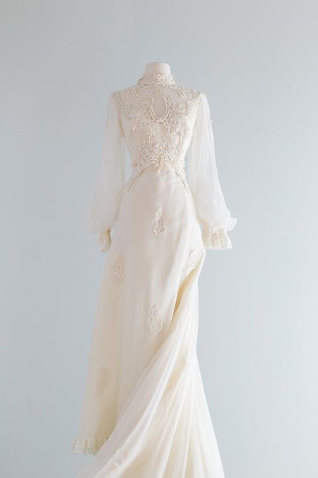 Search: 82 results found for "1970 wedding" – Page 2 – Xtabay Vintage Wedding Dress With Bishop Sleeves, Dress With Bishop Sleeves, 1970s Wedding Dress, Chiffon Wedding Gowns, Vintage Clothing Boutique, Vintage Wedding Dresses, Edwardian Style, Edwardian Fashion, Fantasy Dress