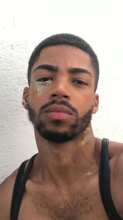 Men’s Glitter Makeup, Men’s Rave Makeup, Men’s Festival Makeup, Mens Festival Makeup, Mens Euphoria Makeup, Male Glitter Makeup, Festival Makeup For Men, Euphoria Makeup For Men, Euphoria Men Makeup