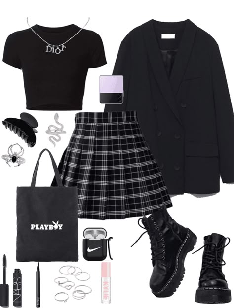 Egirl Outfits Ideas For School, Kpop School Outfits, Egirl School Outfit, Kpop Concert Outfit Ideas Ateez, Concert Outfit Ideas Kpop Txt, Kpop Concert Outfit Ideas Txt, Soft Egirl Outfits Ideas, Egirl Looks Style, Txt Outfit Ideas