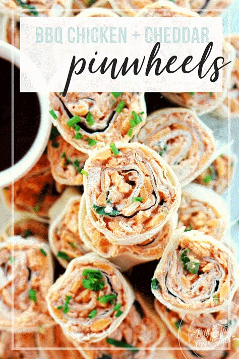 Bbq Chicken Pinwheels, Chicken Pinwheel Recipes, Bbq Pinwheels, Best Pinwheel Appetizers, Bbq Chicken Roll Ups, Pinwheel Appetizer, Pinwheels Appetizers, Superbowl Recipes, Chicken Cheddar