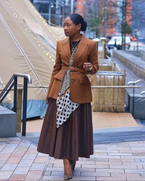 Church Outfit Winter, Sunday Church Outfits, Fall Outfits Black, Fall Outfits Black Women, Outfits Black Women, Chique Outfits, Stylish Work Attire, Classy Work Outfits, Trendy Fall Outfits