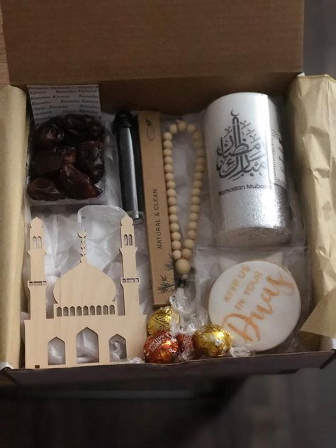 Ramadan Decoration, Ramadan Gifts, Ramadan Decorations, Gift Basket, Gift Baskets, Ramadan, Gift Box, Gifts