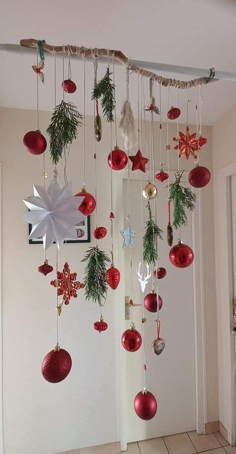 Diy Ceiling Christmas Decorations, Hanging Christmas Decorations Ceiling, Diy Hanging Christmas Decorations, Hanging Christmas Ornaments From Ceiling, Christmas Displays Retail, Christmas Cafe Decor Ideas, Wall Christmas Decorations, Christmas Hanging Decor, Christmas Ornament Wall