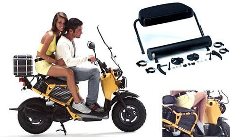 Honda Ruckus Accessories, Honda Zoomer, Three Wheel Bicycle, Honda Ruckus, Bike Photoshoot, Motor Works, Fat Cats, Bike Design, Back Seat