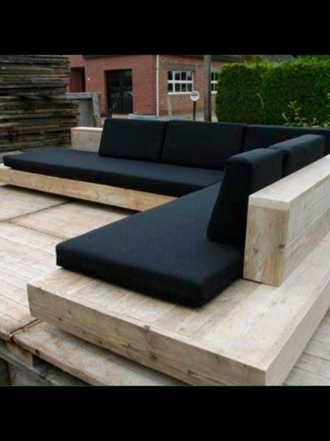 Kursi Outdoor, Modern Outdoor Chairs, Sofa L, Fire Pit Seating, Modern Outdoor Furniture, Garden Seating, Deck Ideas, Lounge Chair Outdoor, Diy Outdoor Furniture