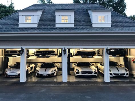 283 Likes, 7 Comments - Sergio (@aimotorsports) on Instagram: “Name those cars...” Mansion Homes, Casa Garage, Garage Designs, Big Garage, Garage Design Interior, Auto Garage, Luxury Car Garage, Manifest Destiny, Luxury Boat